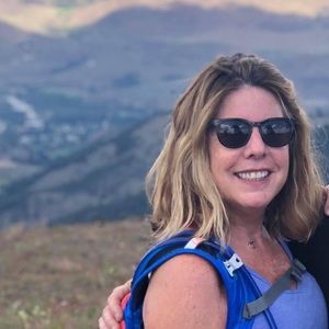 Meet your Posher, Lisa